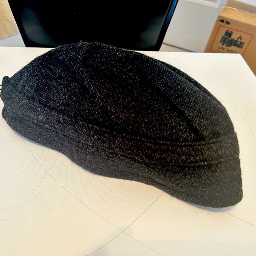 Old Navy women’s hat size L/XL